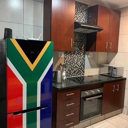 Rhino House With 3 Bedrooms Next To Pilanesberg And Sun City Mogwase 외부 사진