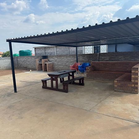 Rhino House With 3 Bedrooms Next To Pilanesberg And Sun City Mogwase 외부 사진