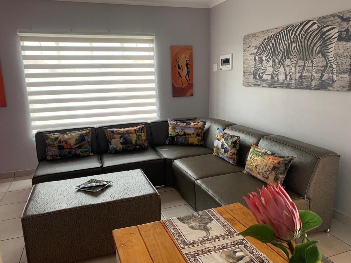 Rhino House With 3 Bedrooms Next To Pilanesberg And Sun City Mogwase 외부 사진